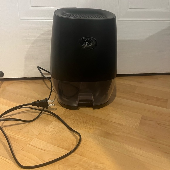 dehumidifier for small piece - Picture 6 of 8